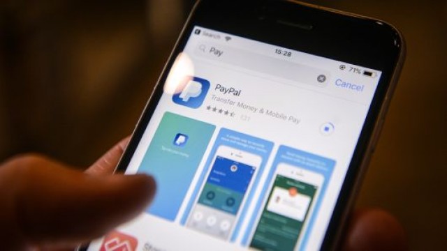This Is a Reminder That You're Probably Oversharing on Venmo