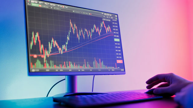 If China Stocks Are Back in Style, CWEB Can Surge