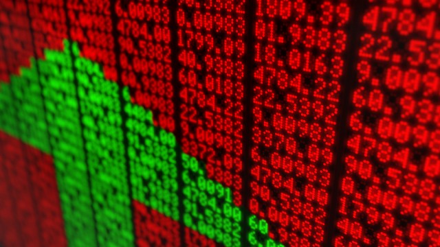 JPMorgan Chase & Co. (JPM) is Attracting Investor Attention: Here is What You Should Know