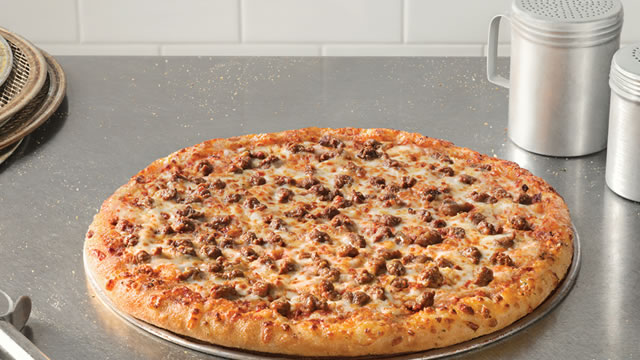 Domino's Q2 tops estimates as supply-chain growth offsets restaurant demand