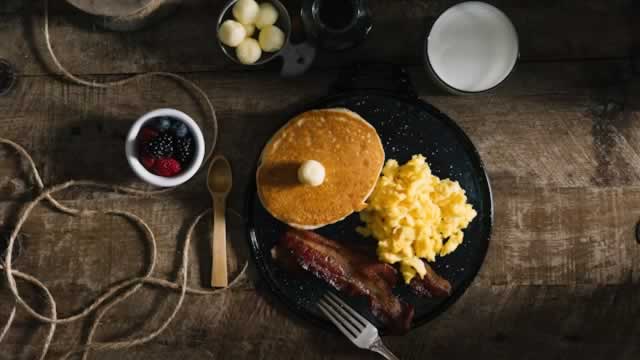 Cracker Barrel Comes Under Fire for Logo Change
