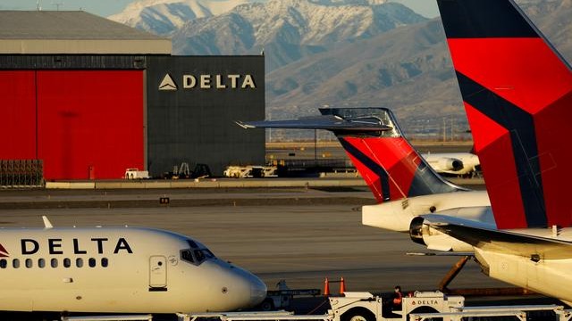 Delta Air Lines, Inc. (DAL) Is a Trending Stock: Facts to Know Before Betting on It