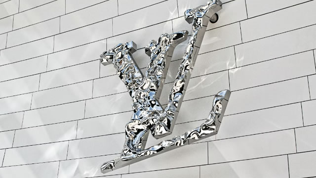 Luxury stocks spike on proposed U.S.-Iran peace deal; LVMH up almost 5%