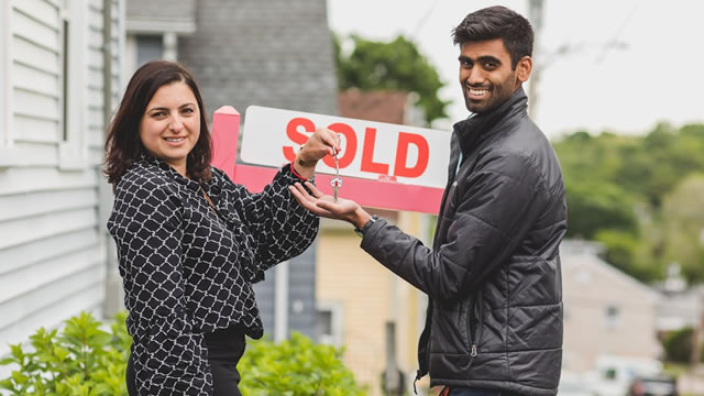 image for news Zillow poised for Q4 beat as house market shows signs of recovery