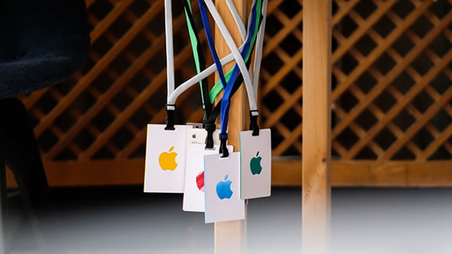 Zino: Musk Lawsuit Against Apple "Nothing," AAPL's A.I. Paths to Take