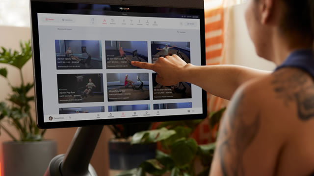 Peloton Interactive Forecasts Revenue Decline as Subscriber Losses Deepen