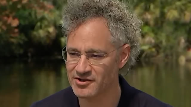 Palantir raises annual revenue forecast on strong demand from US government, commercial customers