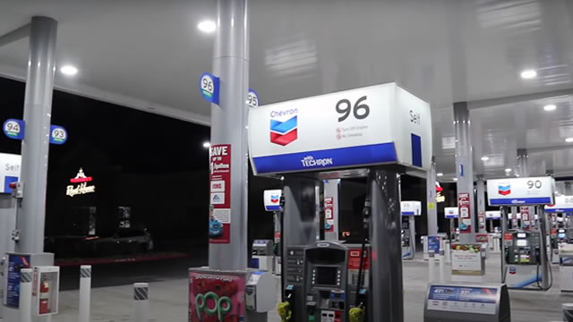 Chevron Profit Falls on Lower Oil Prices