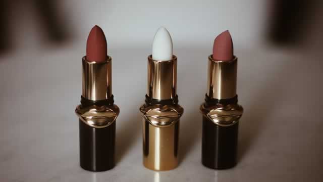 image for news What Analyst Projections for Key Metrics Reveal About Ulta (ULTA) Q3 Earnings