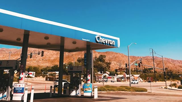Chevron Stock Is Flexing Its Muscles. 3 More Attractive Energy Plays to Watch.
