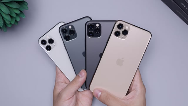 Apple chip chief weighs exit: Report