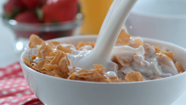 Will Kellogg (K) Beat Estimates Again in Its Next Earnings Report?