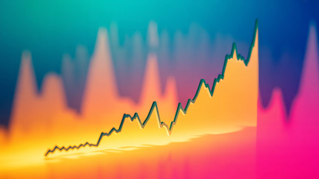 Gold Rises; Focus on U.S. Labor Data