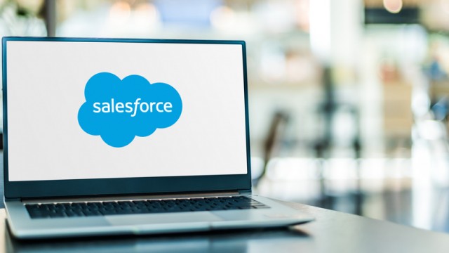Salesforce, Chewy, Victoria's Secret to report earnings Wednesday: day ahead