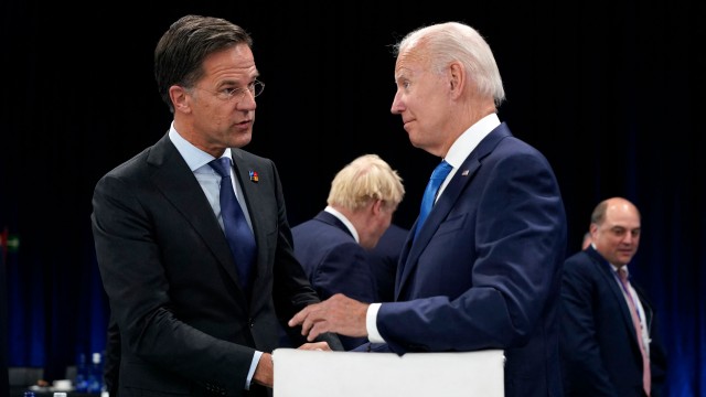 Netherlands, home to a critical chip firm, follows U.S. with export curbs on semiconductor tools