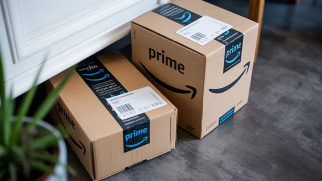 Jeff Bezos just filed to sell $4 billion in Amazon. The shares are falling