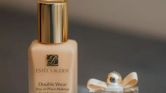 image for news Estee Lauder: Mixed Q4 And Weak Guidance Leave Shares Unattractive