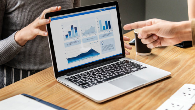 image for news Amdocs (DOX) Q4 Earnings on the Horizon: Analysts' Insights on Key Performance Measures