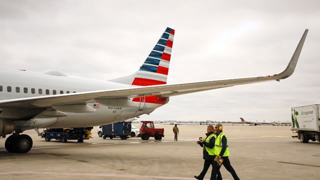 American Airlines Lowers Guidance Due to Fuel Prices