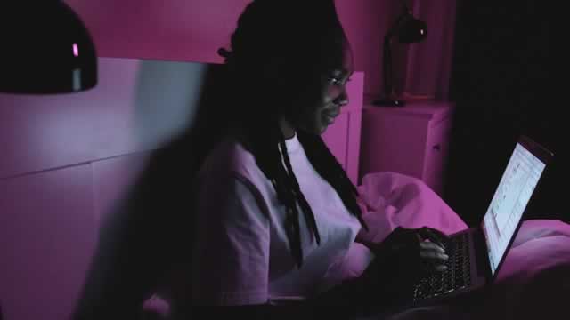 image for news META vs. MTCH: Which Social Networking Stock Has an Edge?