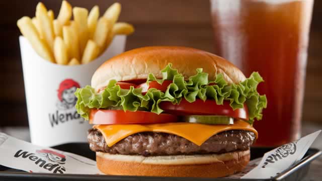 Here's why Wendy's is losing the burger wars