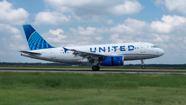 image for news Strong Dollar + Buybacks = Big Upside for United Airlines Stock