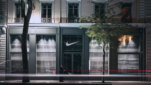As the Nike stock implodes, is it safe to buy the dip or sell the rip?