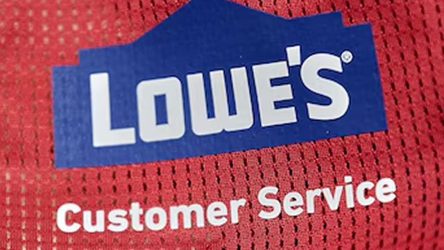 Lowe's shares dip after home-improvement retailer warns of ‘ongoing uncertainty' in category