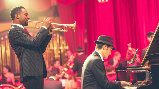 Versant In Flux As It Diversifies Business With Strategy Taking Shape In Q2, Stock Pops