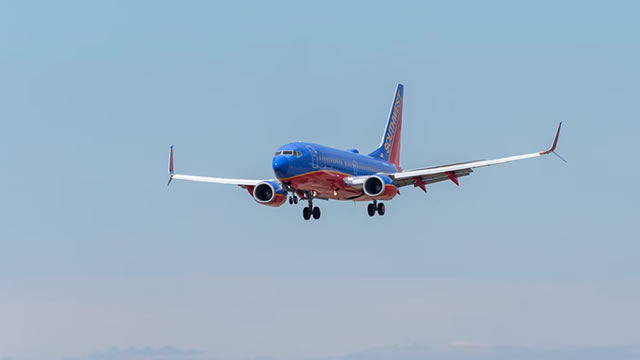 Southwest Airlines cuts 2026 profit forecast on higher fuel