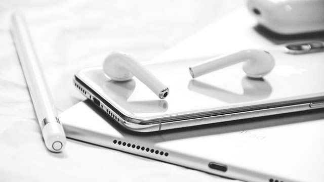 image for news The 'Halftime' Investment Committee weigh in on Apple with their Big Tech playbooks