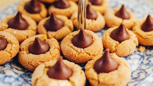 Hershey targets the health-conscious with savoury Halloween snacks