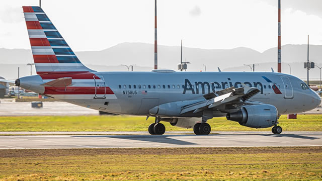 American Airlines Gears Up For Q1 Print; Here Are The Recent Forecast Changes From Wall Street's Most Accurate Analysts