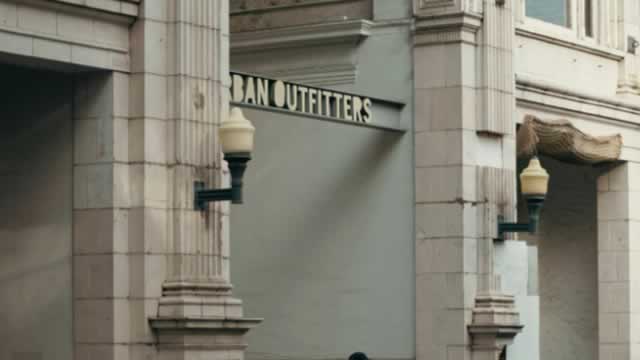 image for news Here's Why Urban Outfitters (URBN) is a Strong Growth Stock