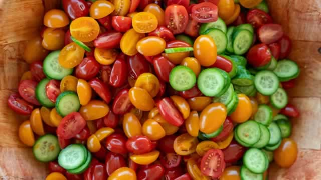 What's Fueling Sweetgreen's $5 Billion Stock Wipeout