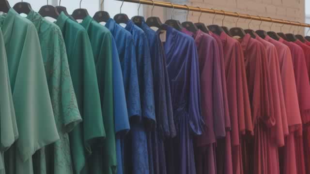 Abercrombie Share Rebound Could Show Gap The Playbook Forward