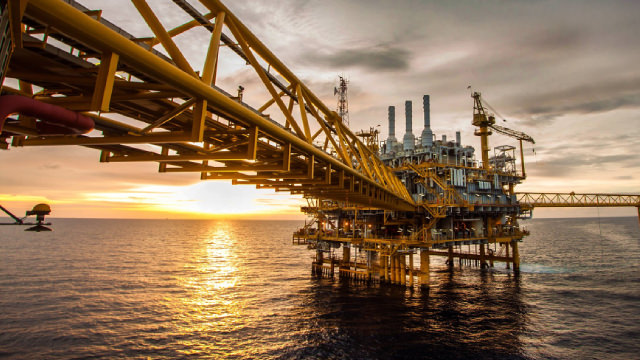 Why Investors Need to Take Advantage of These 2 Oils and Energy Stocks Now