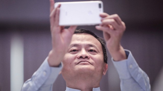 Alibaba Stock: Buy, Sell, or Hold?