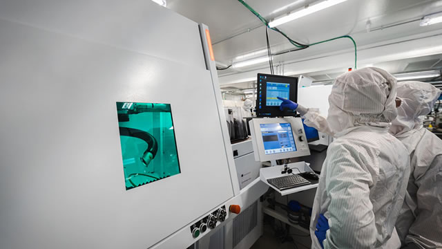 QuantumScape: Sell QS Stock Ahead of Its Earnings?