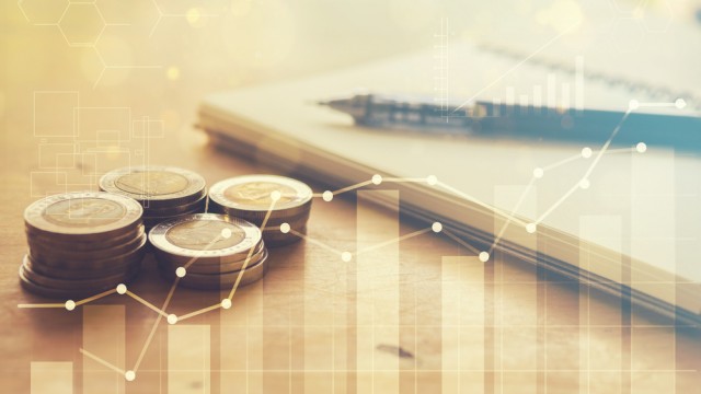 Redwood Bank to list via a reverse merger with cash shell