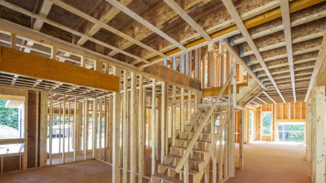 Lennar Cuts Deliveries Target Again on Rate Pressure, Housing Market Conditions