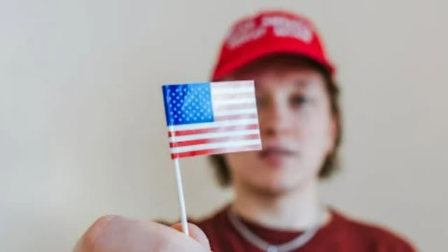 Trump Media Stock (DJT) - Price Breakdown Reflects Fundamental Issues