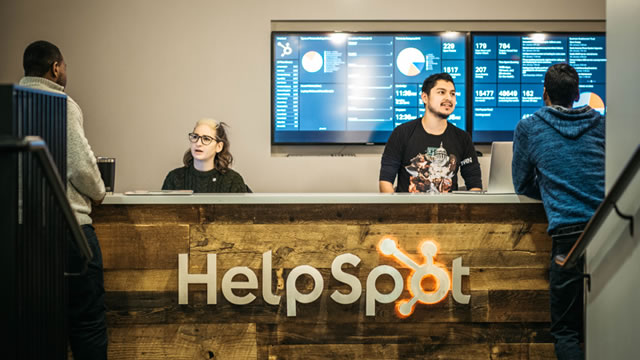 HubSpot Stock To Fall To $260?