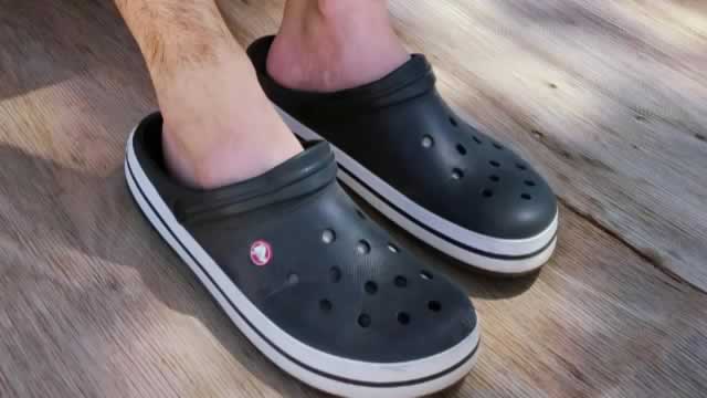 image for news Crocs: Too Cheap To Ignore, Or Value Trap?