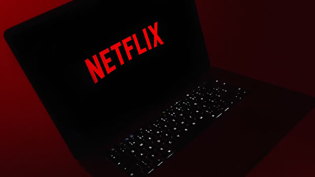 Netflix stock: key insider trims personal stake by 99%