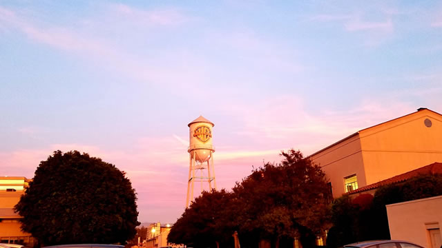 'We're pleased' with Warner Bros. bidding war, says Harris Oakmark Funds' Bill Nygren