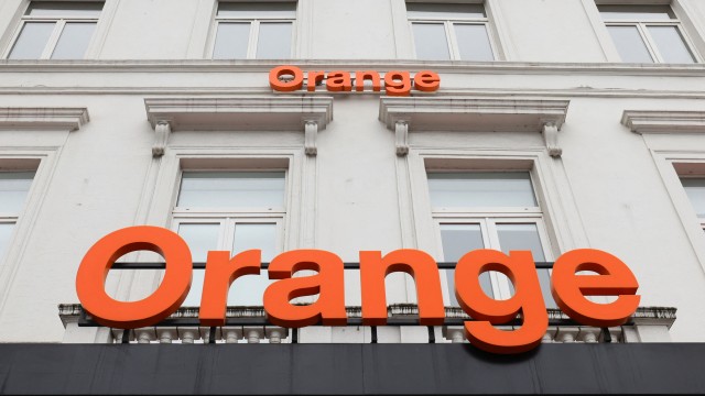 Telecoms company Orange enters exclusive talks with BNP Paribas to exit retail banking - sources
