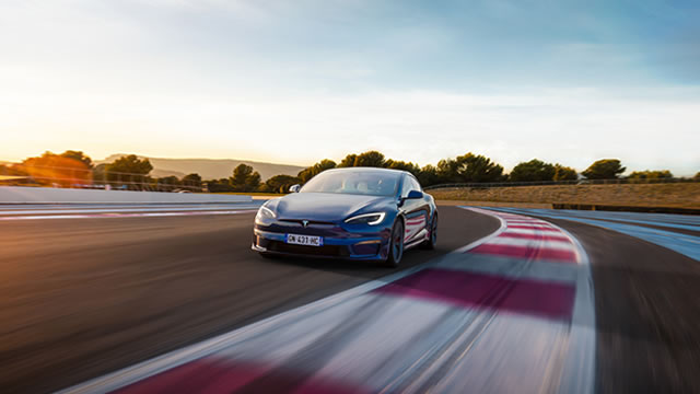 Tesla requires suppliers to avoid China-made parts for US cars, WSJ reports