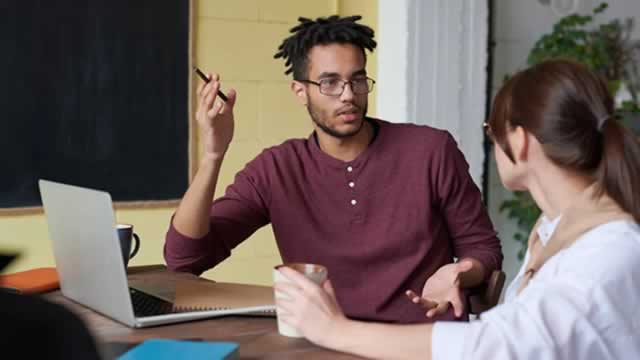 Warren Buffett Initiates Alphabet Position, Trims Apple In Q3 — Here Are Berkshire's Moves