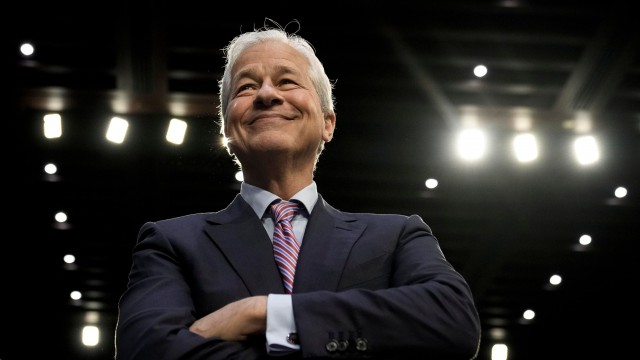 Jamie Dimon For President? Billionaire Bill Ackman Wants JPMorgan CEO To Face Off Against Biden.